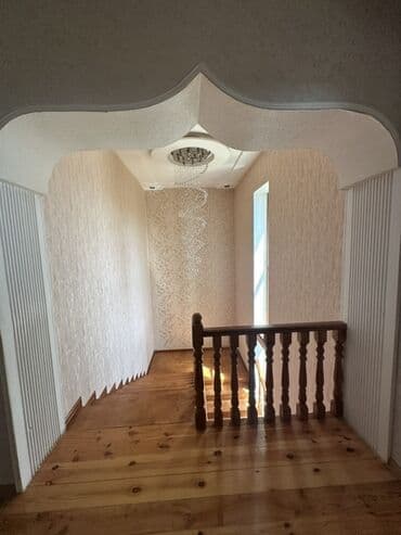 qutqaşınlı küçəsi: 7 otaqlı, 144 kv. m, Orta təmir — 19