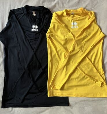 futbol elcekleri: Göylə mavi rənglərin ahəngini özündə birləşdirən idman kostyumu — 3