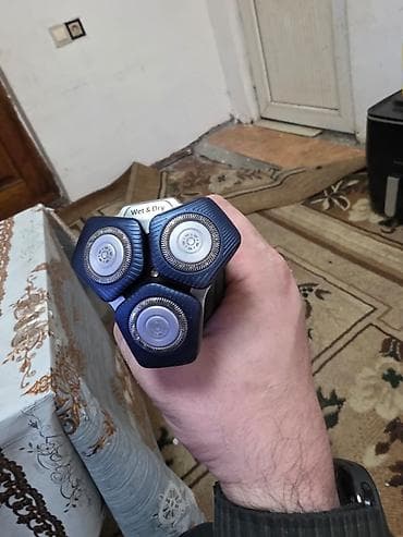 Краны водонагреватели: Электробритва, Philips, Б/у — 2