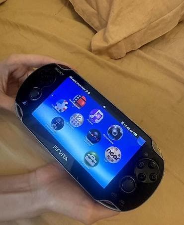 bluetooth qulaqciq: Sony PlayStation Vita (PS Vita) əl konsolu Xüsusiyyətlər: - Model — 3