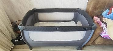 ucuz divanar: Oğlan və qız üçün, İşlənmiş, Dördbucaq, Beşik, Dəstsiz, Matras ilə, Yellənmə mexanizmsiz — 1