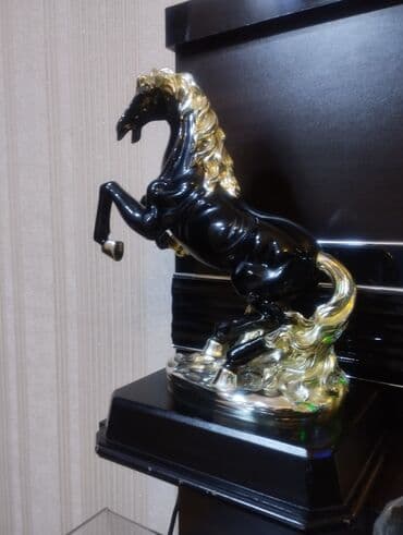 Fiqur, Keramika, rəng - Qara