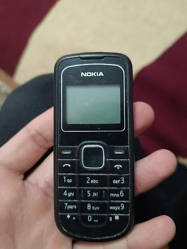 Məişət texnikası: Nokia < 2 GB Memory Capacity, rəng - Qara, Düyməli — 1