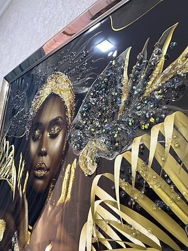 Dekorativ tablo – 3D kristal bəzəkli, güzgü kənarlı çərçivə 77x77 - lalafo.az -da Dekorativ tablo – 3D kristal bəzəkli, güzgü kənarlı çərçivə 77x77 -