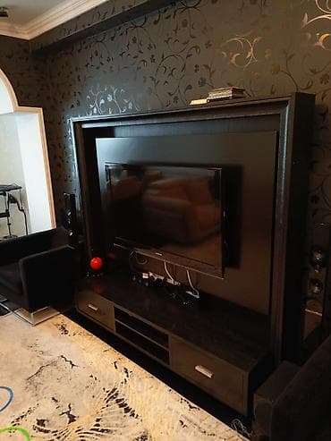 pləkən: Düz TV altlığı, Polkalı, İtaliya — 2