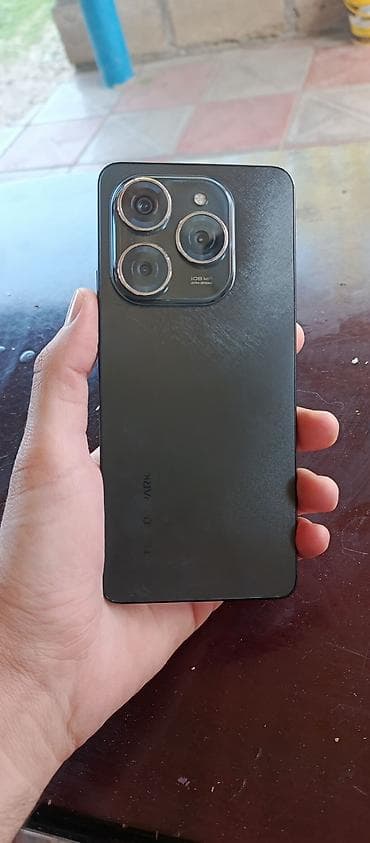 mikrafon sm 58: Tecno Spark 20 Pro, 256 GB, rəng - Qara, İki sim kartlı — 1