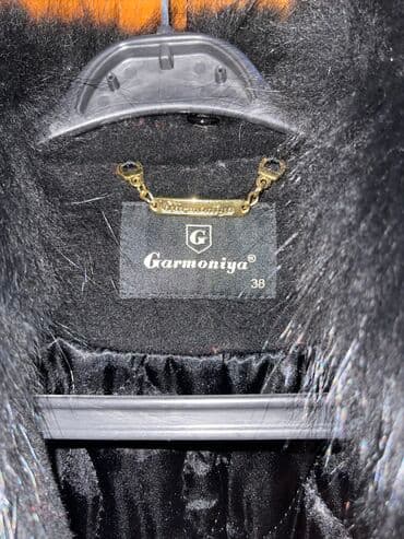 kəsilmiş əl şəkilləri: Kaşmir palto. 36-38 ölçü. Çox keyfiyyətlidir. 1-2 dəfə geyinilib — 8