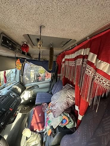 su radiatoru vaz: Mercedes-Benz Atego 1223 tentli yük maşını Xüsusiyyətlər: - Model — 8