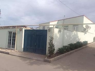 Satılır: həyət evi Balaxani qesebesi .Marşurut dayanacagina 3 deqie