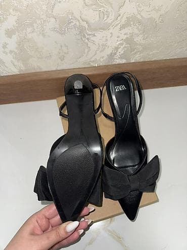 qara kemer: Tuflilər, Zara, Ölçü: 39, rəng - Qara, İşlənmiş — 4