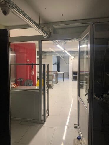 mərdəkanda kirayə: Uluxanlı Restaurant – geniş və işıqlı məkan - Fasaddan görünən — 32