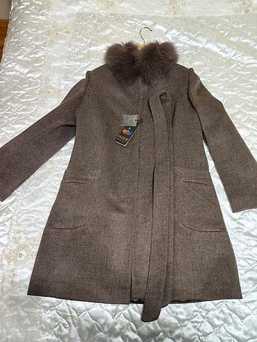 Baş geyimləri: Qadın palto – qəhvəyi rəng, zövqlü və isti - Model: qolsuz kəmərli — 2