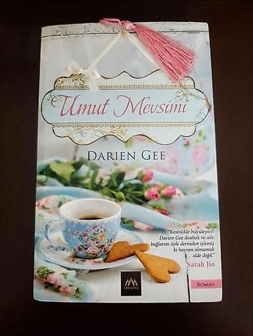 Kitablar və jurnallar: Kitablar ayrı-ayrı satılır - Müxtəlif janrda 9 Roman. 1. Küçük Bir — 7