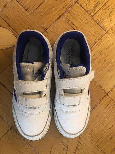 Bayram kostyumları: Rəng - Ağ Krossovkalar, Adidas, Ölçü: 33, Uniseks — 3