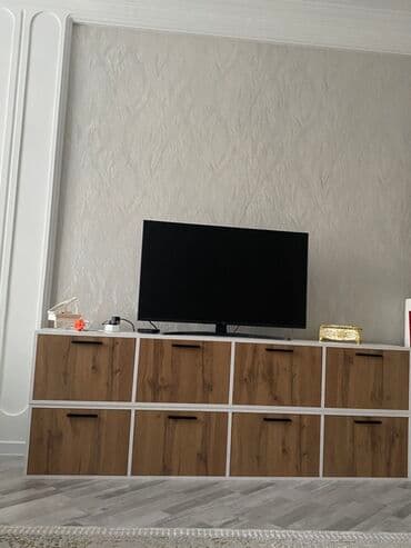 şırdan qiyməti: Düz TV altlığı, Polkalı, Laminat — 4