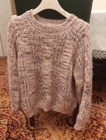 dəs paltar: Qadın geyimləri dəsti istənilən 3u 5 manat 1) Açıq bej rəngli uzun — 3