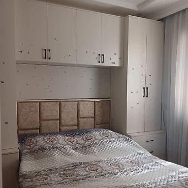 Xirdalanda 26ci mehellede 2 otaqli tam temirli evdir.isiq qaz su