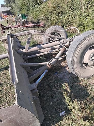 yan güzgülər s: Torpaq planlayıcı-sürütmə bıçağı (traktor üçün qoşqu tipli) - Tip — 1