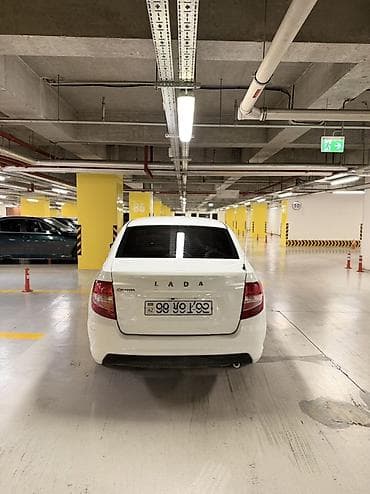 kia rio 2021 model: VAZ (LADA) Granta: 1.6 l | 2024 il 76000 km Sedan — 2