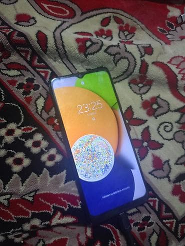 Samsung Galaxy A3, 64 GB, rəng - Qara, İki sim kartlı lalafo.az -da Samsung Galaxy A3, 64 GB, rəng - Qara, İki sim kartlı