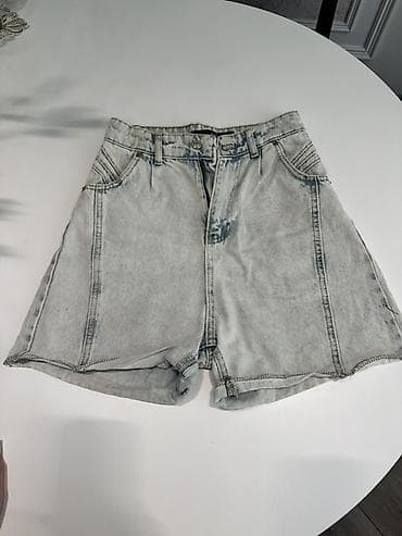 qiz ucun mekteb cantalari: - Açıq mavi rəngli denim kombinezon: qısa qollu, yaxalıqlı, ön hissədə — 9