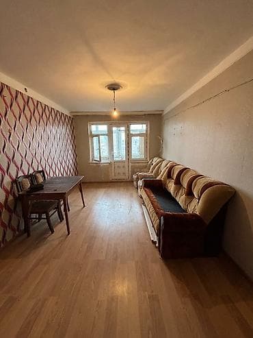 kredit evlər: Xirdalanda merkezde aytac restoranina yaxin xursofka lahiyyeli — 2