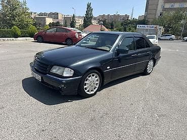 mercedes e class: C 180 avtomat karopka kondisioner lyuk peç işlekdir. 1999 cu il. Udar — 1