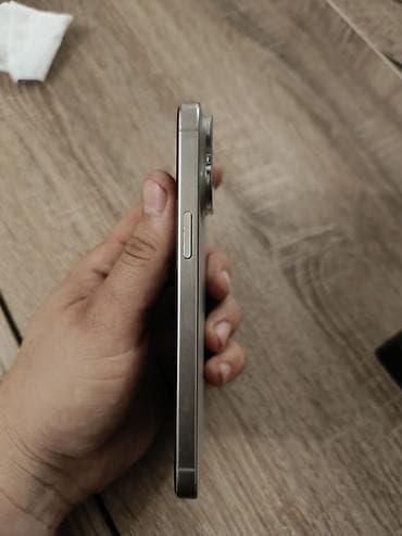 islenmis ayfonlar: IPhone 15 Pro Max, 256 GB, Natural Titanium, Simsiz şarj, Face ID, Sənədlərlə — 4