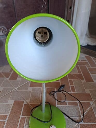 Projektorlar: Lampa 10 manat — 4