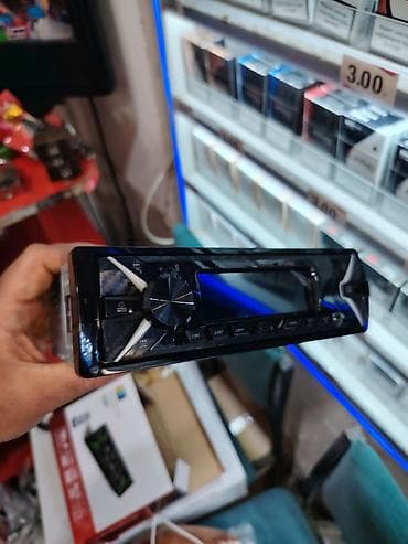 usb aux: Maqnitol, AUX — 3