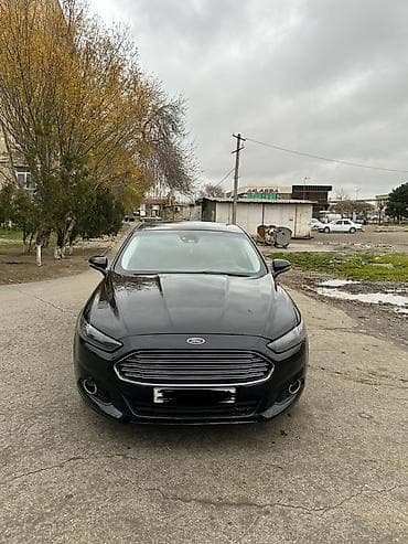 Ford Fusion: 1.5 l | 2016 il 181100 km Sedan