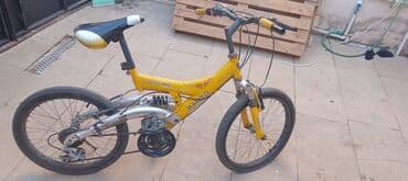 çənə rezini: Xüsusiyyətlər: - Rəng: sarı-gümüş - Çərçivə: tam amortizasiya (ön — 3