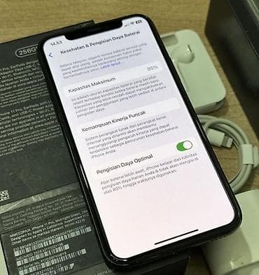 iphone 6 gəncə: IPhone 11 Pro, 256 GB, Matte Midnight Green, Zəmanət, Simsiz şarj, Face ID — 7
