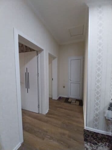 bine qesebesinde: Binəqədi qəs. 4 otaqlı, 122 kv. m, Yeni təmirli — 4