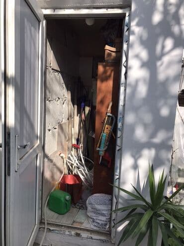 şəkidə həyət evləri: Satılır: həyət evi (təmirli, həyətli sahə) - Plan: girişdə eyvanlı — 9