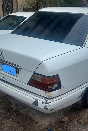 mercedes e 250 dizel: Mercedes-Benz W124: 2.5 l | 1995 il Sedan — 2