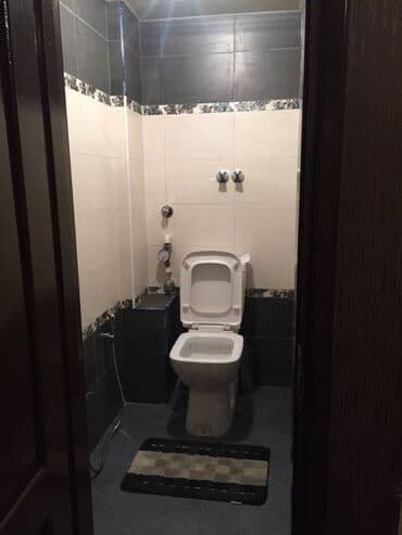 9 ci mikrorayon satilan evler: Bakı, 2 otaqlı, Köhnə tikili, m. Gənclik, 60 kv. m — 7