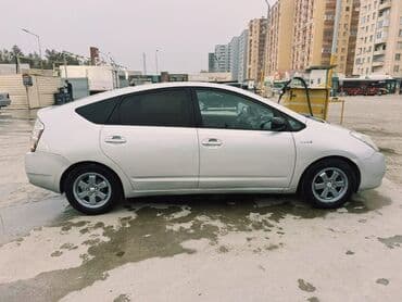 ucuz motolar: Toyota Prius: 1.5 l | 2007 il Hetçbek — 8