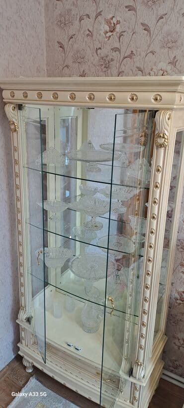 Soyuducu avadanlığı: Şüşəli dolab vitrini, Yeni — 2