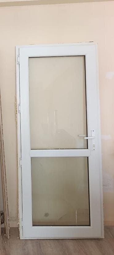 sendvic panel qiymətləri: Plastik və MDF qapı dəsti - Materiallar: - Ağ rəngli plastik (PVC) — 1