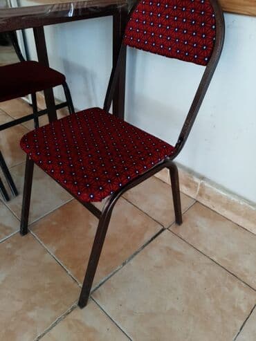 miz ustul: Stullar. Stol stul destləri. Masa və oturacaqlar dəstləri. Masalar — 8