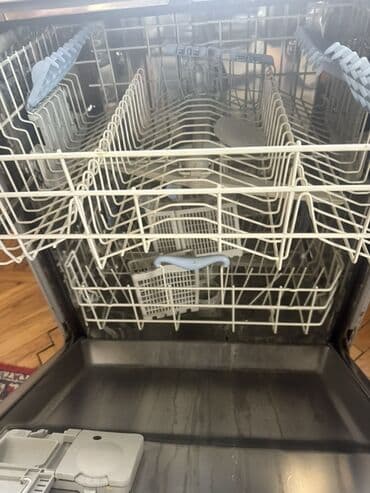 Кухонные плиты и варочные поверхности: Посудомойка Beko, Полногабаритная (60 см), Отдельностоящая — 3