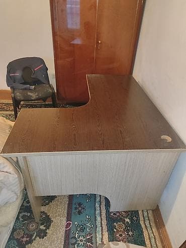 ofis stol: Künc masa, Polkasız, Siyirməsiz, DSP — 2