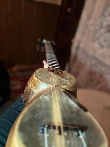 tar satılır: Tar satılır. Alət yaxşı vəziyyətdədir, səsi təmiz və dolğundur. Heç — 5