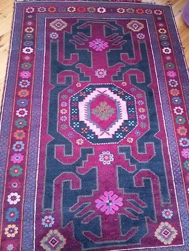 Məhsul: 2 ədəd xalça dəsti 1) Şərq motivli əl işi tərzində xalça -