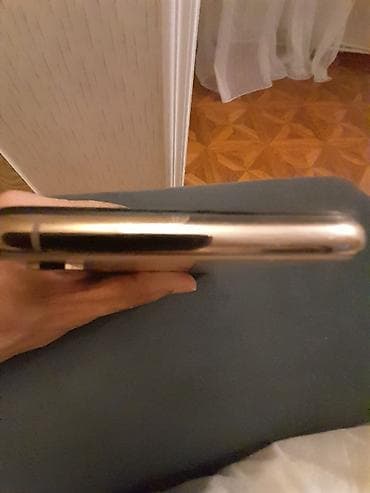 iphoneler: IPhone Xs, 64 GB, Qızılı, Face ID — 5