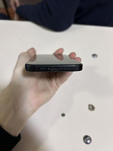 iphone 8 kamera: IPhone 15, 256 GB, Qara, Face ID — 4