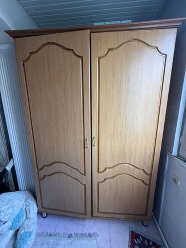 tək şkaflar: İşlənmiş, Açılan, 2 qapılı Düz dolab, Şifonyer — 1