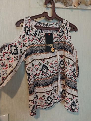 Geyimler razmerler .qiymetler ferqli.coxda ucuza satilir. maraqlanan — 9