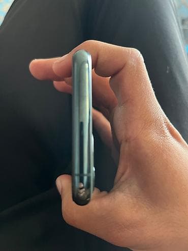 IPhone 11 Pro, Matte Midnight Green, Face ID — 6